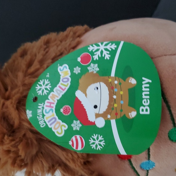 Original Squishmallows Christmas Plush with Brown, Red and White Accents "Benny" - Picture 5 of 8